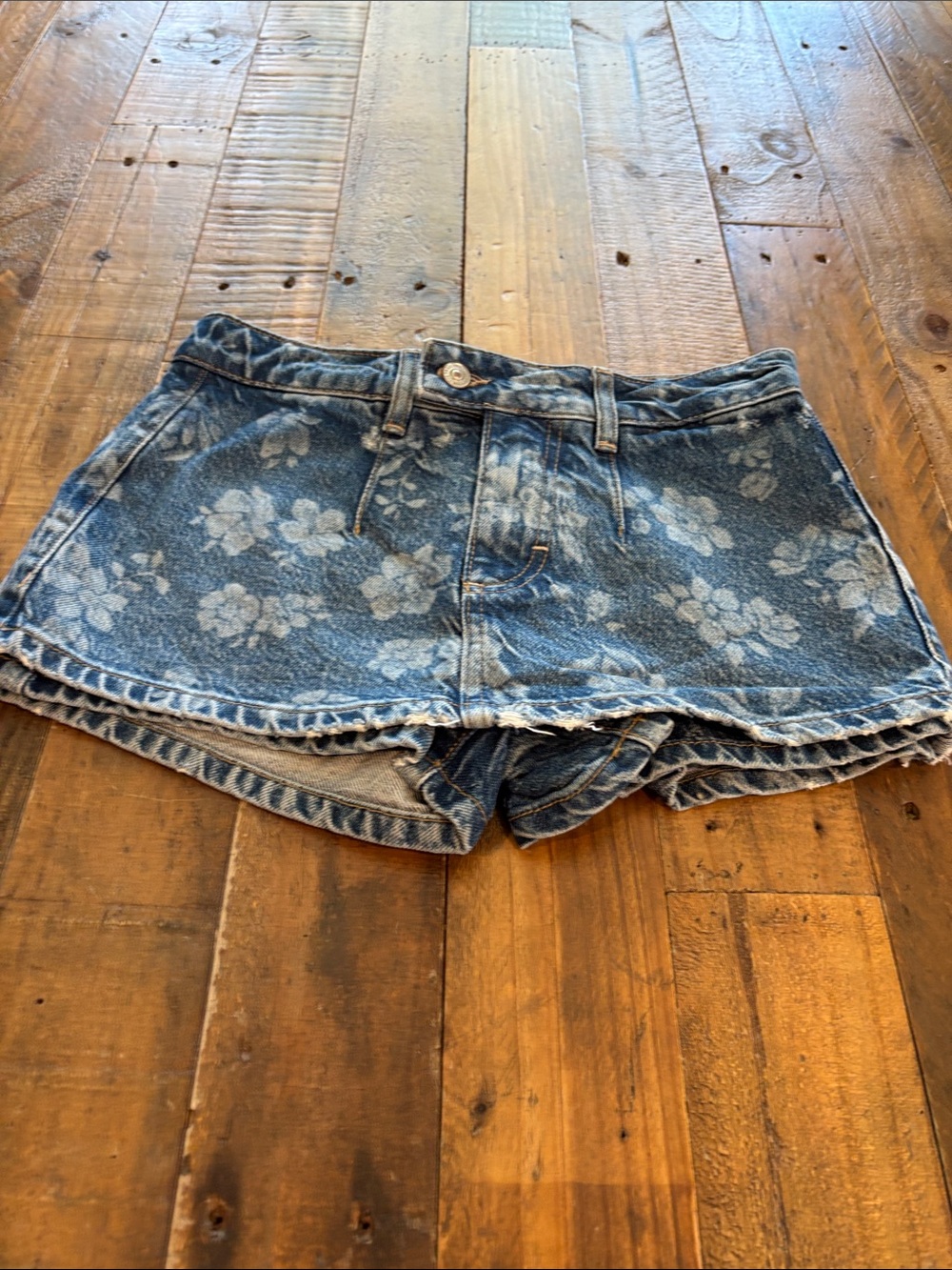 We The Free Floral Bleach-Effect Denim Skorts - Blue